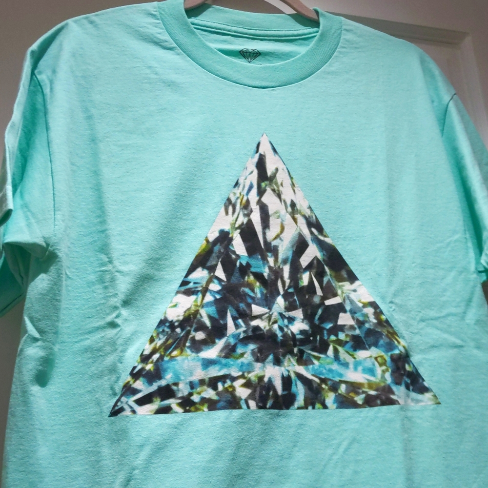 DIAMOND SUPPLY CO SZ M T SHIRT TIFFANY BLUE